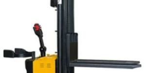 Electric Pallet Stacker