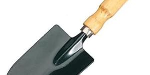 Garden Spade