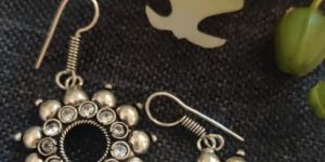 White Pearl Round Stud Earrings