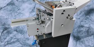 Paper Leaflet Folding Machine for Pharmaceutical Industry