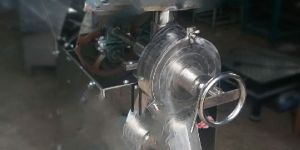 Kaju Pista Grinding Machine