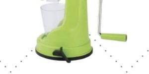 Plastic Fruit Juicer