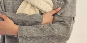 kpa0004 Woolen Shawl