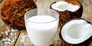 Fresh Coconut Milk Juice