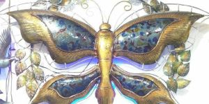 Big Butterfly Round Frame LED