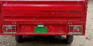 Electric Rickshaw Loader