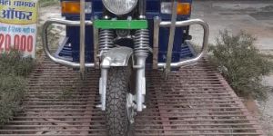 Thukral E Rickshaw