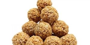 Puffed Sweet Rice Balls