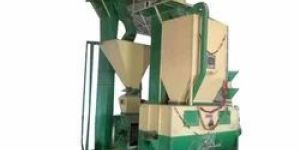 Poultry Feed Making Machine