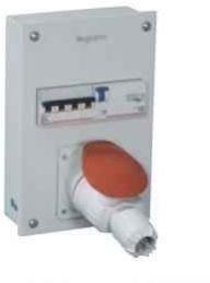 legrand ekinox 32a four pole p-17 tempra plug socket distribution board