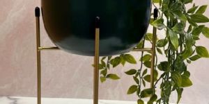 Gold Plated Angular Metal Frame Pot Planter