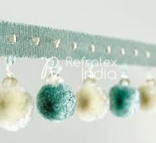 fpp226 Pom Pom Fringes