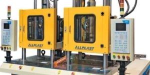 Plastic Injection Moulding Machine