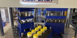 Two Color Plastic Injection Moulding Machine