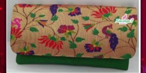 Paithani Clutches