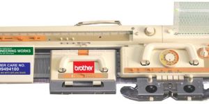 SEMI AUTOMATIC KH-871 HAND KNITTING MACHINE