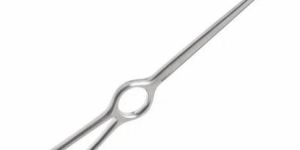 Surgical Retractor