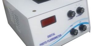 Digital Photo Fluorometer