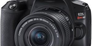 Canon EOS 200D II (SL3) DSLR Camera with 18-55mm Lens