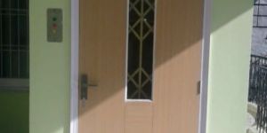 Commercial Goods Lift