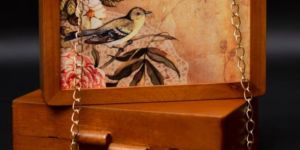 Wooden Ladies Clutches