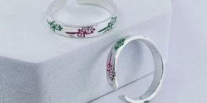 Enamel Flower Toe Ring