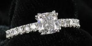 Gold Diamond Jewelry