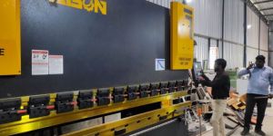 CNC Hydraulic Press Brake Machine