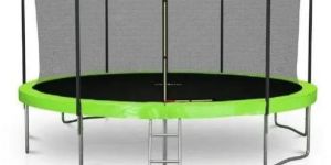 Trampoline with Safety Net