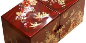 Wooden Dry Fruit Box