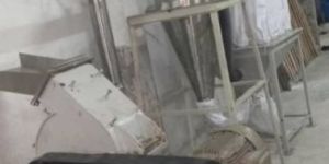 Sulphur Grinding machine / Hammer mill