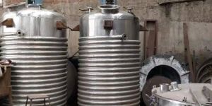 Limpet Coil Reaction Vessel