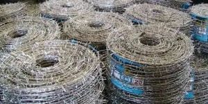 Stainless Steel Barbed Wire