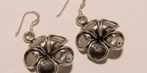 Silver Flower Plain Earring