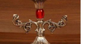 White Metal Candle Stand