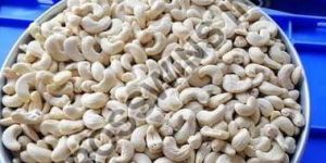 W320 Whole Cashew Nuts
