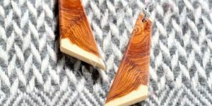 Ladies Vintage Wood Drop Earrings