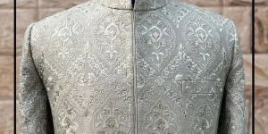 Men Embroidered Sherwani