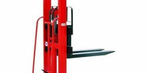 Manual Hydraulic Stacker
