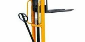 Mild Steel Hydraulic Manual Pallet Stacker
