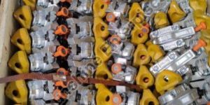 Semi Automatic Twist Locks