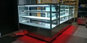 Sweet Display Counter