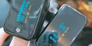 Fingertip Pulse Oximeter