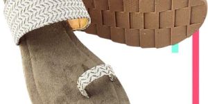 Ladies Daily Wear Ethnic Flats