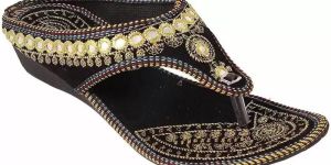 Ladies Embroidered Jaipuri Sandal