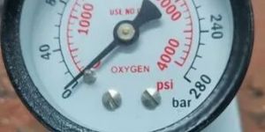 Oxygen Pressure Gauge