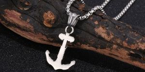 Silver Anchor Design Pendant Necklace