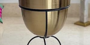 EI-0793 Iron Planter with Stand