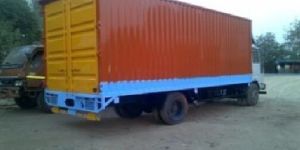 32 Feet Sxl Closed Body Container Service