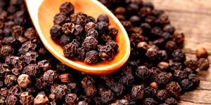 Dry Black Pepper